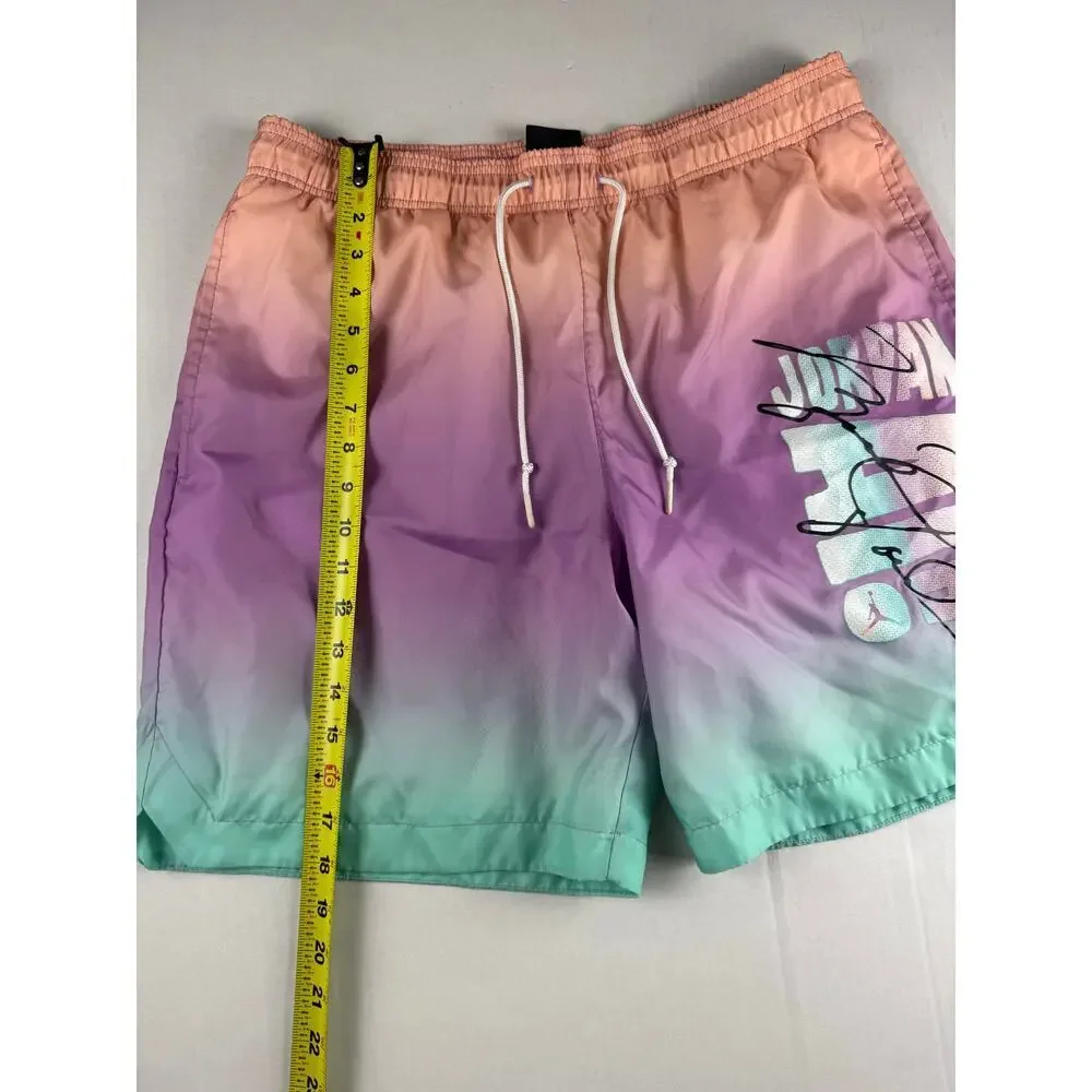Jordan Men's Shorts - Size Medium - Great Condition!